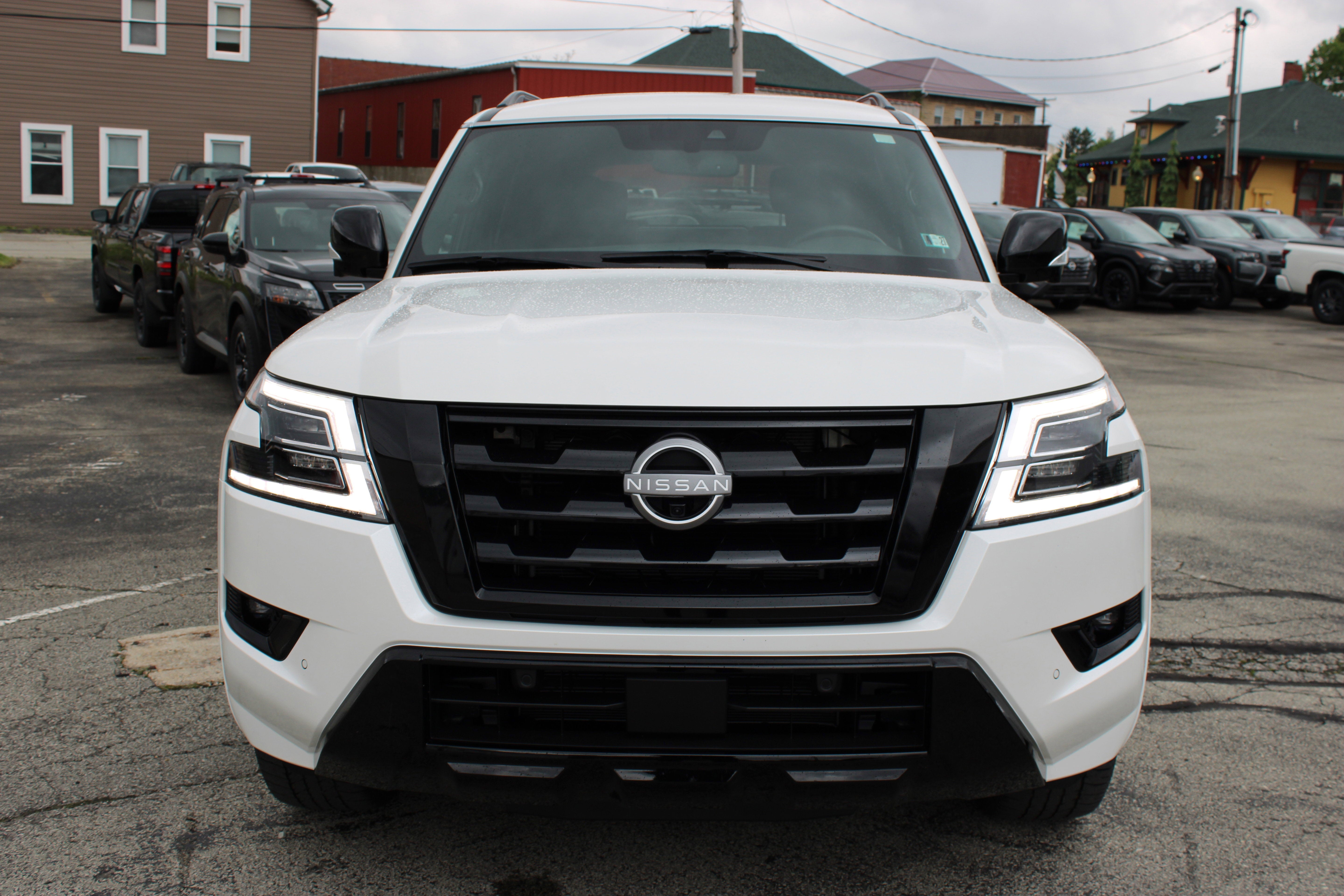 2023 Nissan Armada SL
