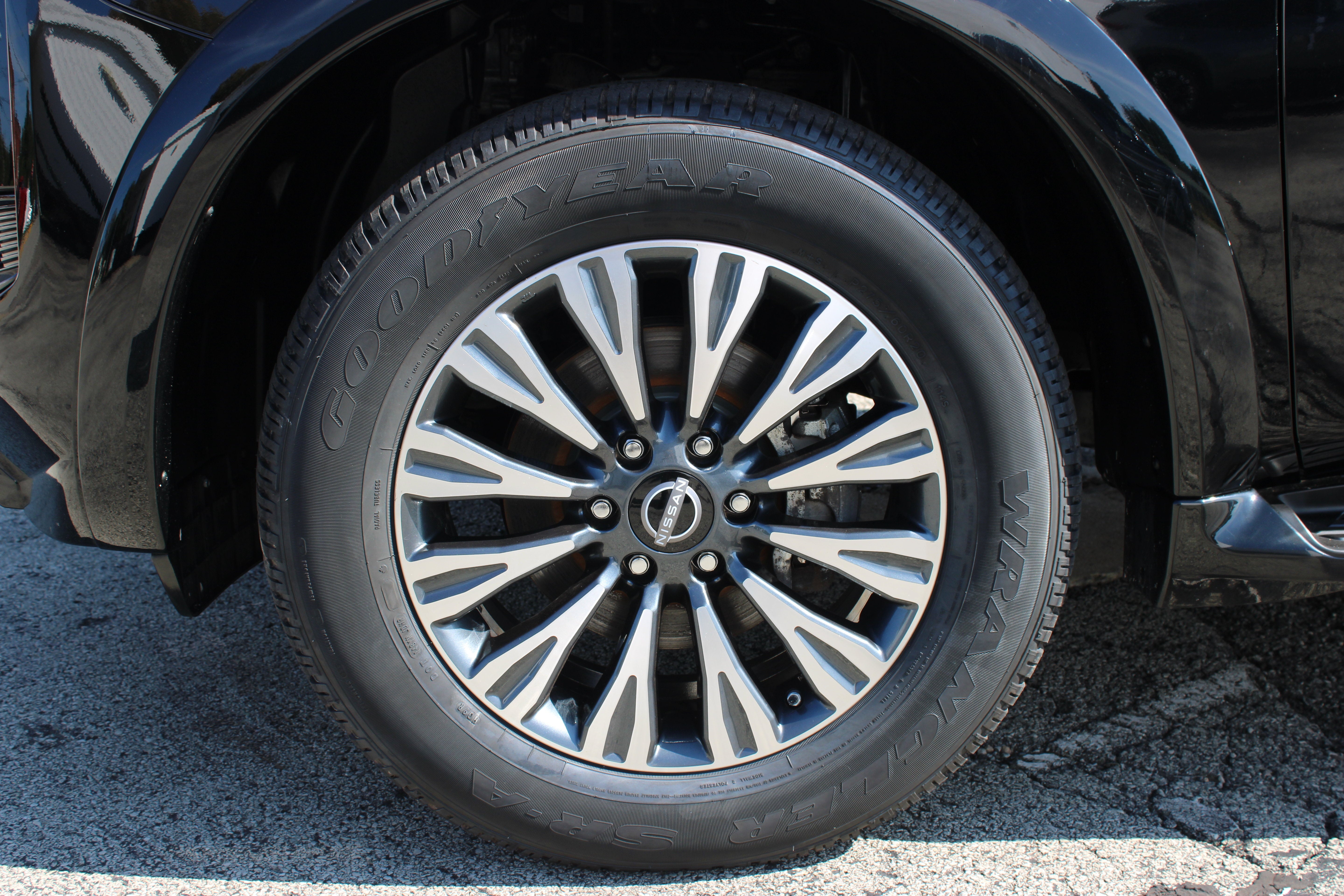 2023 Nissan Armada SL