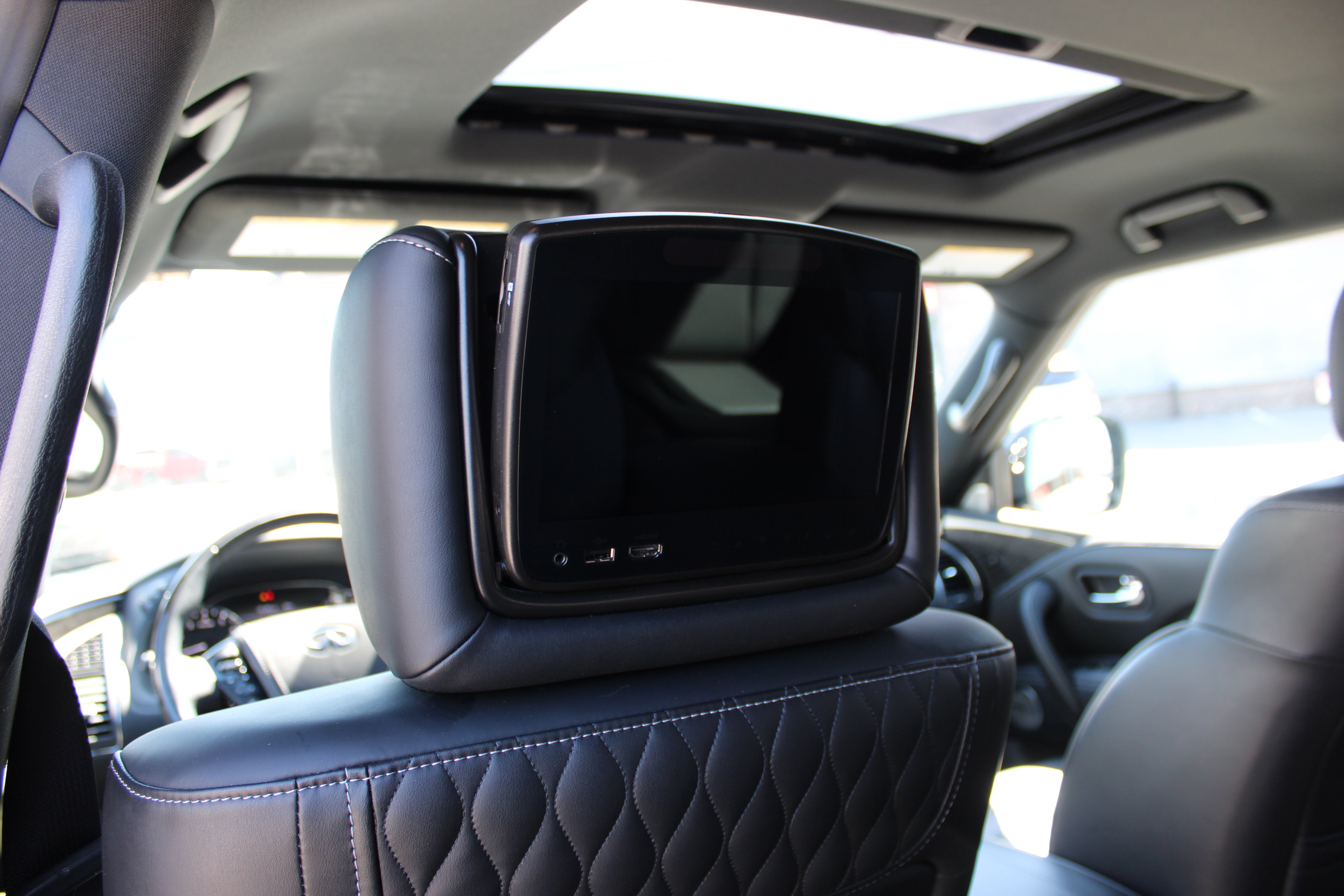 2023 INFINITI QX80 SENSORY
