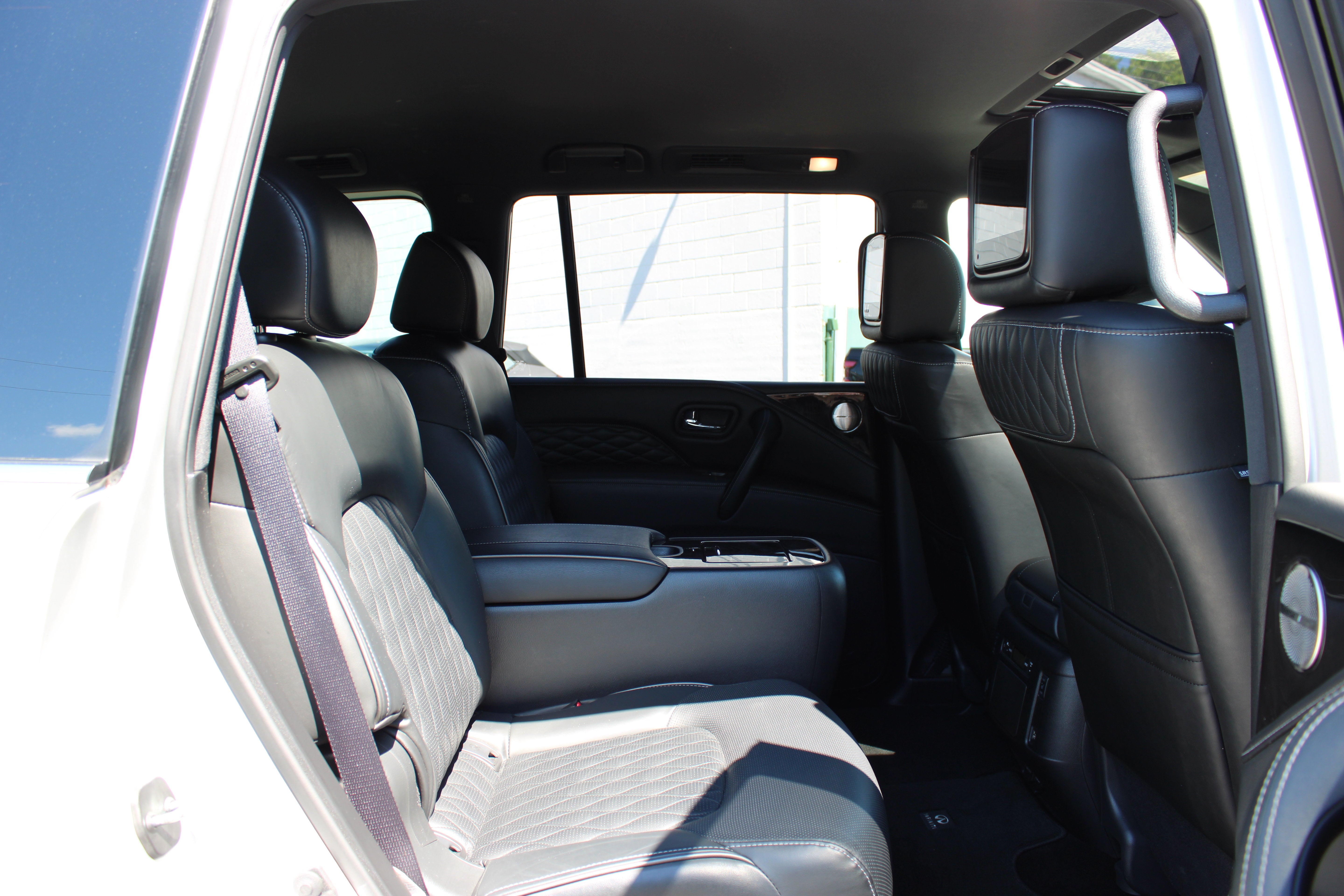 2023 INFINITI QX80 SENSORY