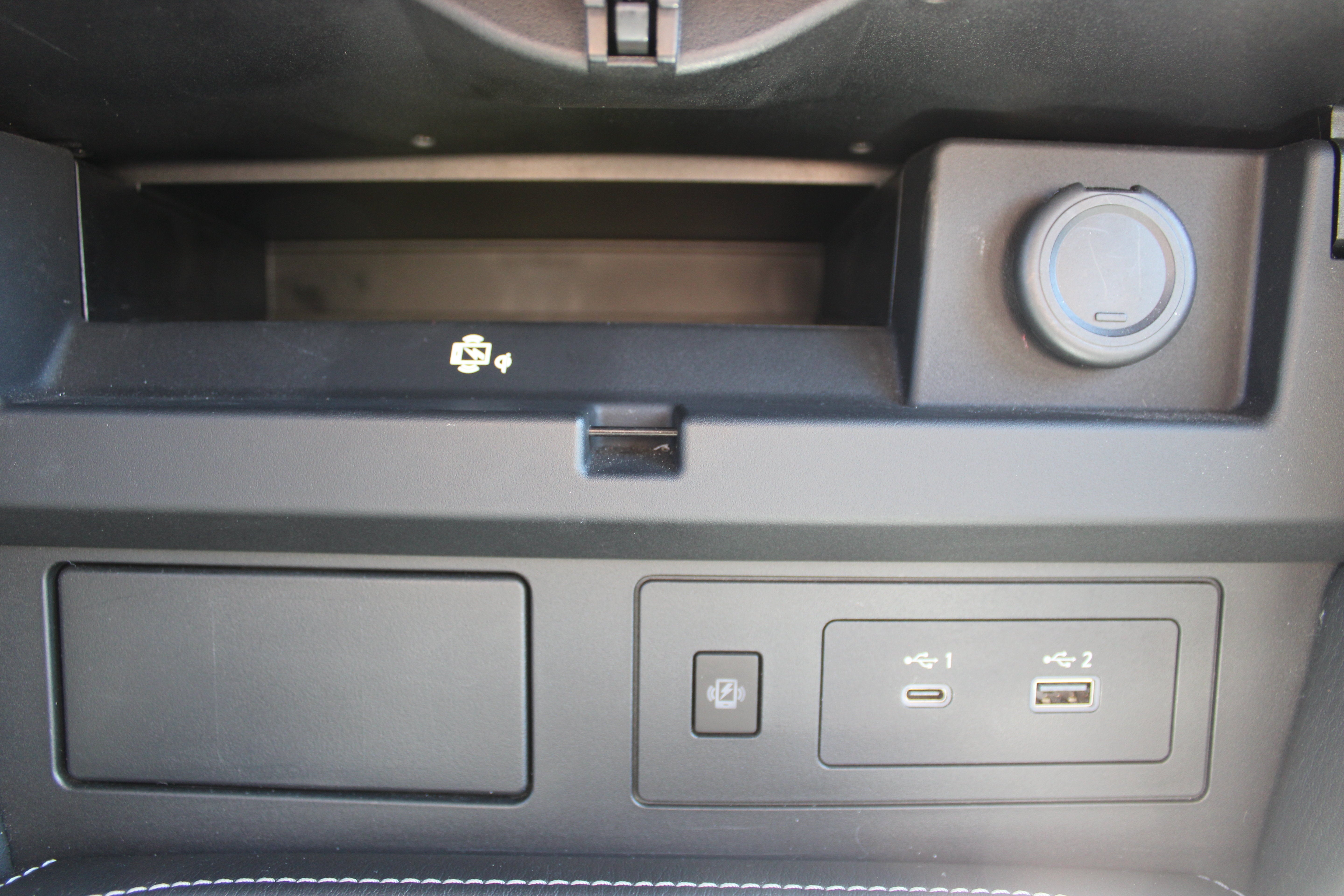 2023 INFINITI QX80 SENSORY