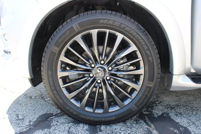 2023 INFINITI QX80 SENSORY