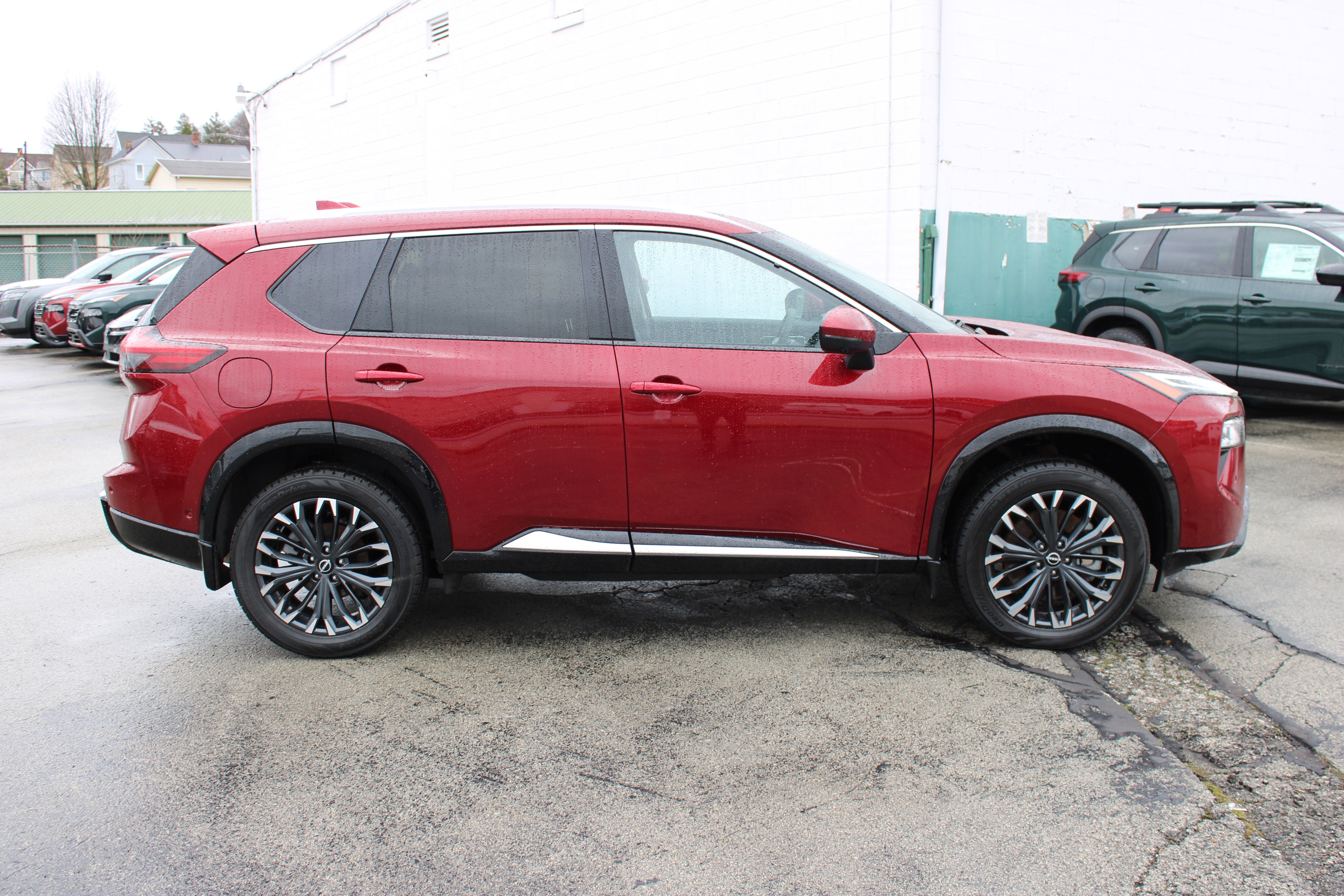 2025 Nissan Rogue Platinum